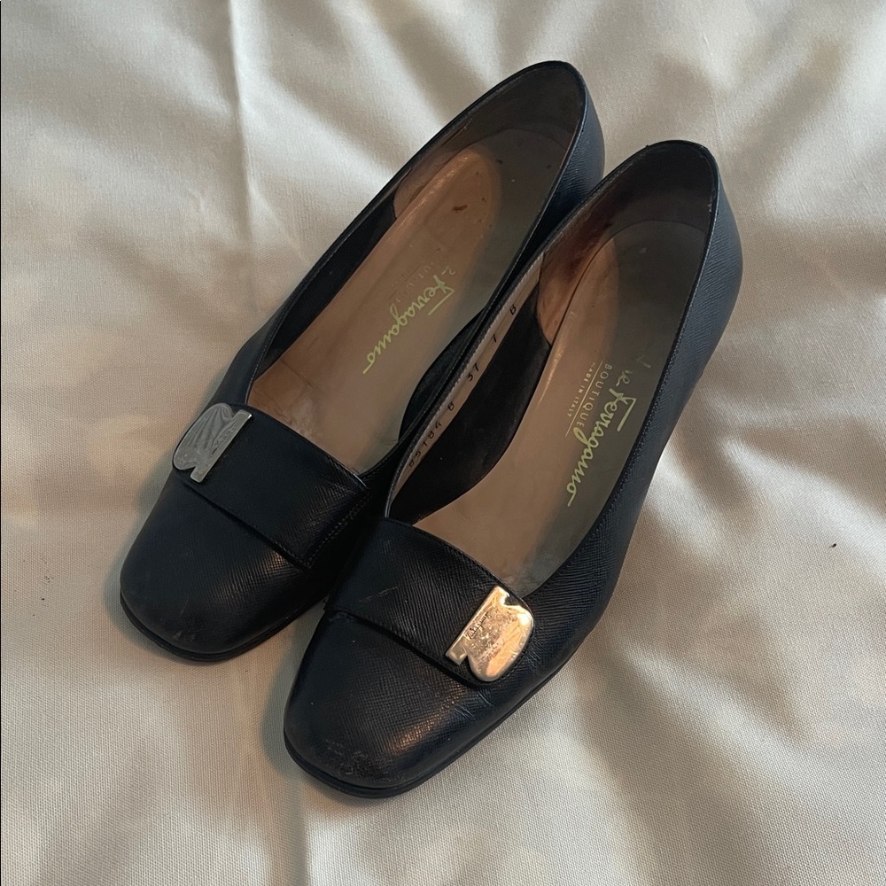Salvatore Ferragamo Vintage Black Leather Women's Shoes
